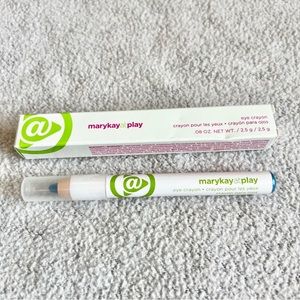 Mary Kay At Play | Eye Crayon | Teal Me More | Eyeshadow